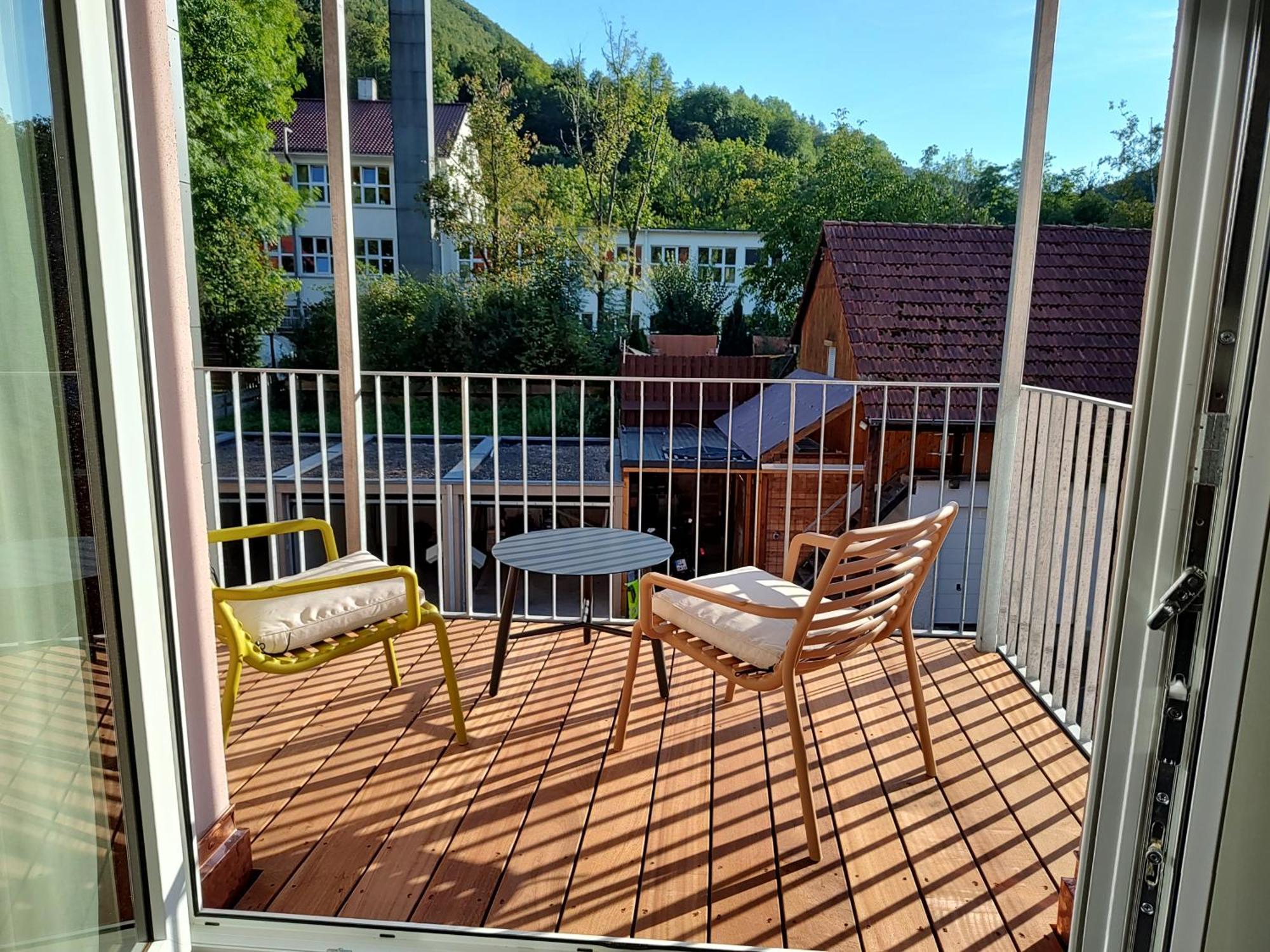 Ferienwohnungen Am Wasserfall Bad Urach Exterior foto