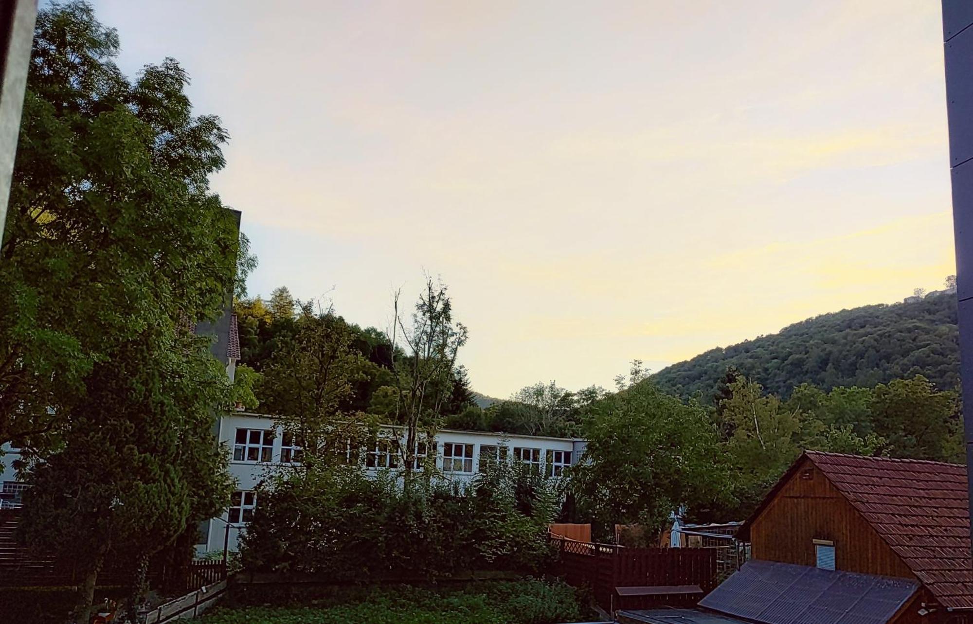 Ferienwohnungen Am Wasserfall Bad Urach Zimmer foto